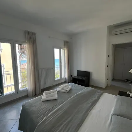 Gandolfo 3* Alassio